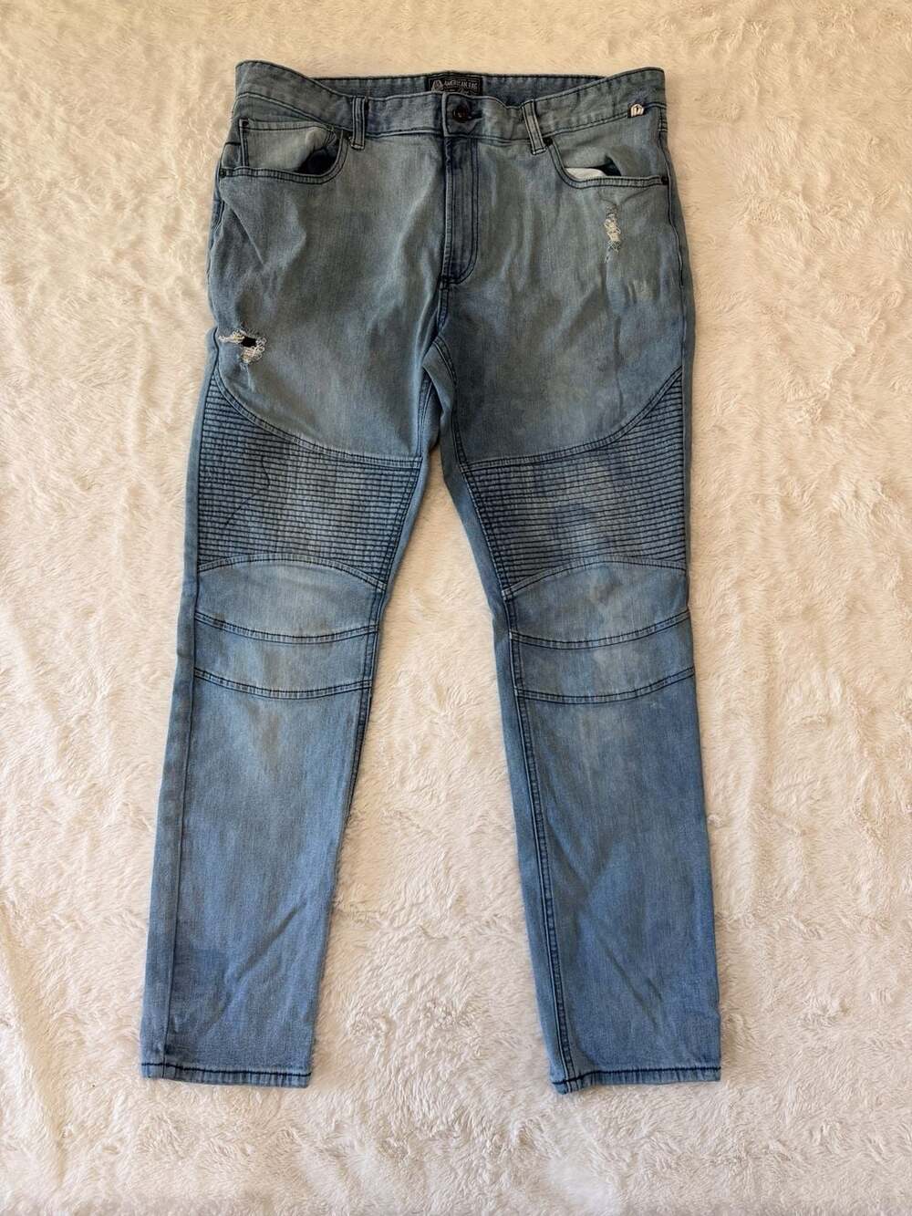 American Rag Moto Jeans 36W 32L Light Wash Distressed Biker Denim